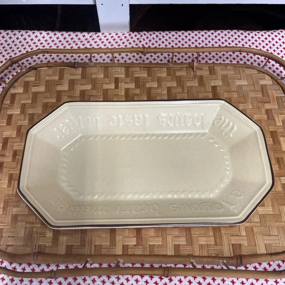 Pfaltzgraff villiage bread plate tray